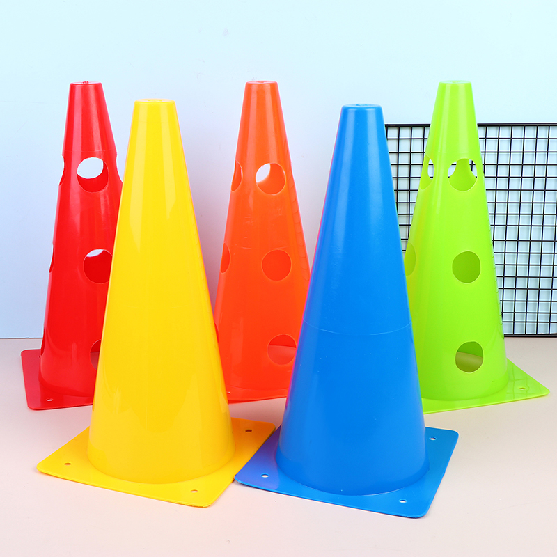 Football Training Cone - 【5 Stück 32 cm große, perforierte,