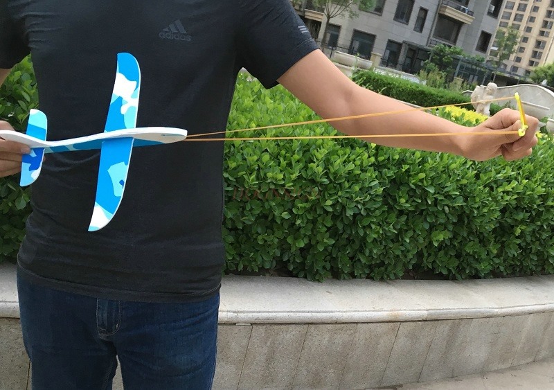 Sports Equipment In School - Gummiband Auswurf Flugzeug Handwurf Schaum Segelflugzeug